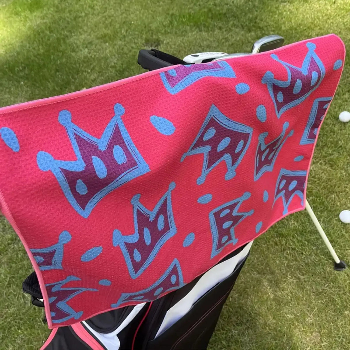 Birdie Goods™ Premium Microfiber Golf Towel